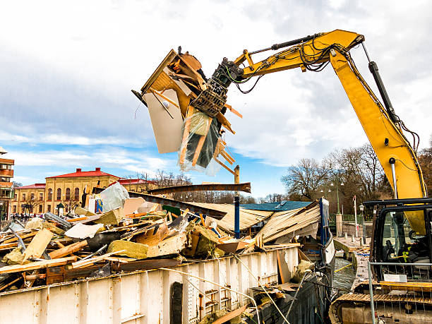 Best Construction Debris Removal  in Hutchison, VA